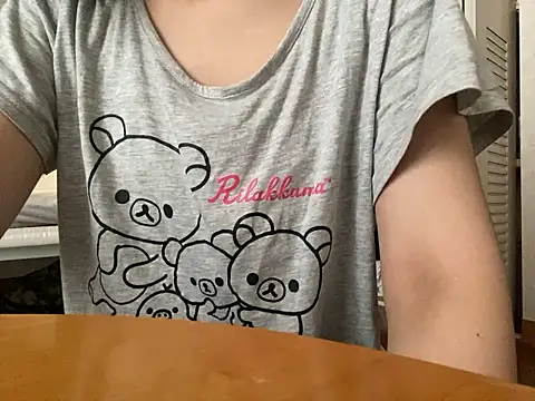 Snapshot of riri_riri_jp chatting on September 2025 11:49:01 PM riri riri jp online show from September 2025 11:49:01 PM