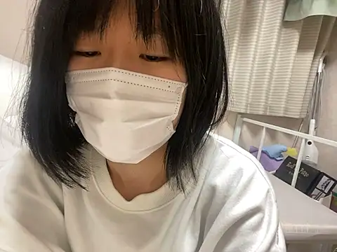 Snapshot of riri_riri_jp chatting on November 2025 10:16:01 AM riri riri jp online show from November 2025 10:16:01 AM