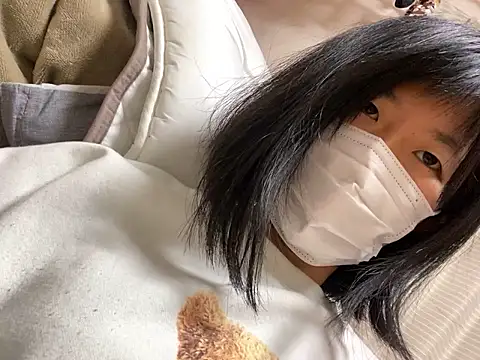 Snapshot of riri_riri_jp chatting on December 2025 10:54:02 AM riri riri jp online show from December 2025 10:54:02 AM