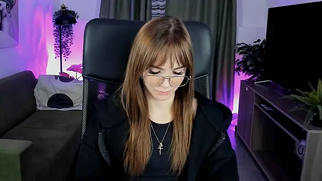 DakotaaJohnnson online show from January 2025 02:46:02 PM