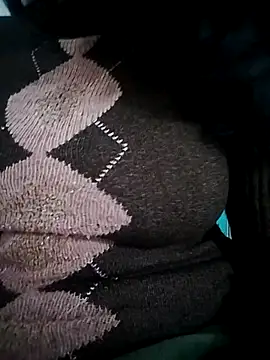 Snapshot of tasty_Chocobaar chatting on November 2025 07:52:02 AM tasty Chocobaar online show from November 2025 07:52:02 AM