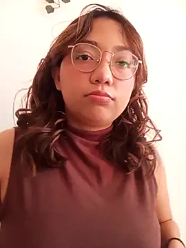 criscrispdv online show from April 2026 10:58:02 PM