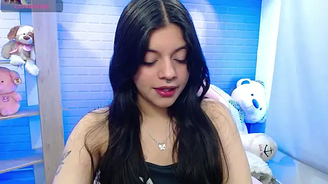 Snapshot of ashley_cute77 chatting on December 2025 11:03:02 AM ashley cute77 online show from December 2025 11:03:02 AM