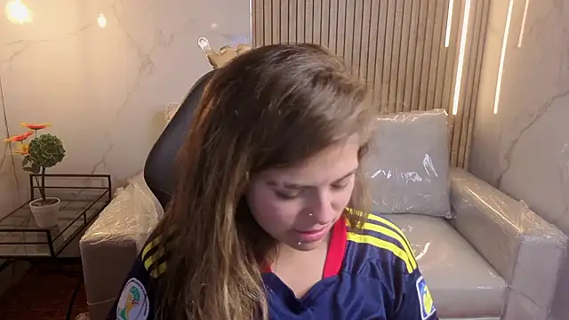 Snapshot of Kitten_Cam chatting on February 2026 03:22:02 AM Kitten Cam online show from February 2026 03:22:02 AM