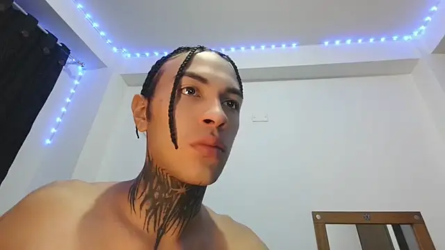 Snapshot of jord4nn__ chatting on February 2025 08:35:02 AM jord4nn online show from February 2025 08:35:02 AM