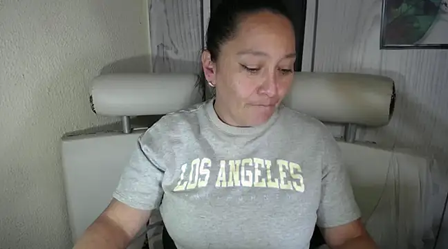 JULIANAWET69 online show from February 2025 01:56:01 AM