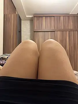 Ayochaa online show from March 2026 11:41:01 PM