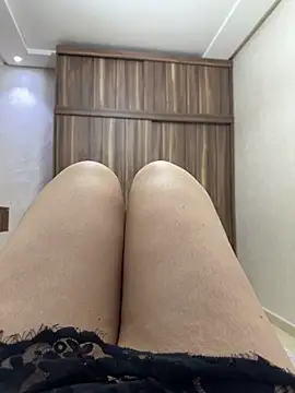 Ayochaa online show from April 2026 01:29:01 AM