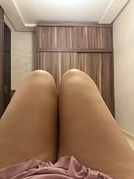 Ayochaa online show from April 2026 12:16:02 AM