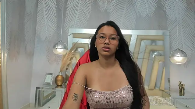 LIA SWAN  online show from February 2025 03:46:02 AM