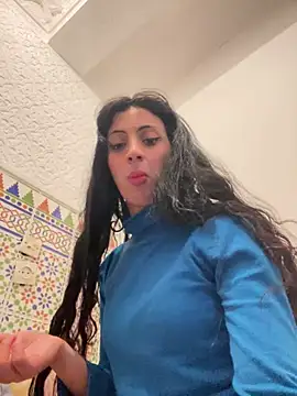 Snapshot of majdolin78 chatting on February 2025 11:47:02 AM majdolin78 online show from February 2025 11:47:02 AM