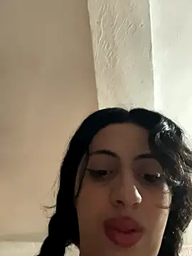 Snapshot of majdolin78 chatting on November 2025 10:39:02 AM majdolin78 online show from November 2025 10:39:02 AM