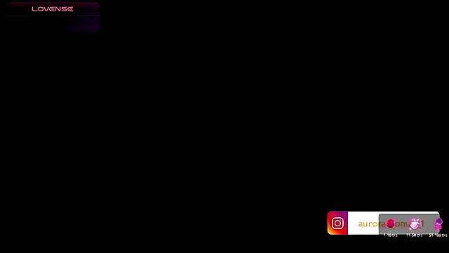Snapshot of Aurora_thomas__1 chatting on October 2025 12:20:01 AM Aurora thomas 1 online show from October 2025 12:20:01 AM