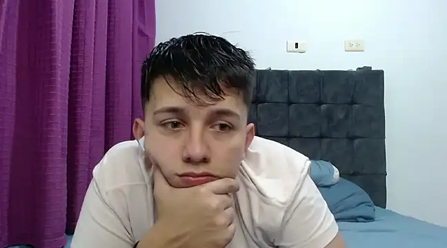 Alan red online show from January 2025 02:12:02 AM