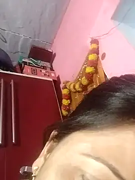 Snapshot of Bhavya_Bhan chatting on January 2025 11:46:01 AM Bhavya Bhan online show from January 2025 11:46:01 AM