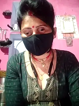 Snapshot of Bhavya_Bhan chatting on February 2025 05:03:02 PM Bhavya Bhan online show from February 2025 05:03:02 PM