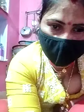 Snapshot of Bhavya_Bhan chatting on February 2025 04:06:01 AM Bhavya Bhan online show from February 2025 04:06:01 AM