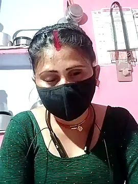 Snapshot of Bhavya_Bhan chatting on February 2025 05:36:01 PM Bhavya Bhan online show from February 2025 05:36:01 PM