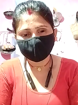 Snapshot of Bhavya_Bhan chatting on February 2025 06:21:01 PM Bhavya Bhan online show from February 2025 06:21:01 PM