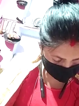 Snapshot of Bhavya_Bhan chatting on February 2025 09:27:02 PM Bhavya Bhan online show from February 2025 09:27:02 PM