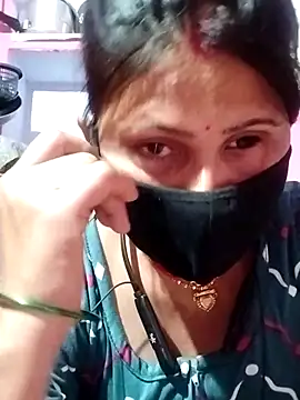 Snapshot of Bhavya_Bhan chatting on February 2025 06:31:01 PM Bhavya Bhan online show from February 2025 06:31:01 PM