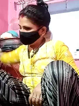 Snapshot of Bhavya_Bhan chatting on March 2025 03:02:01 AM Bhavya Bhan online show from March 2025 03:02:01 AM