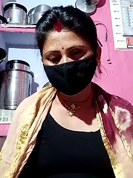 Snapshot of Bhavya_Bhan chatting on March 2025 10:26:01 PM Bhavya Bhan online show from March 2025 10:26:01 PM