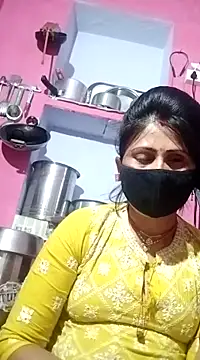 Snapshot of Bhavya_Bhan chatting on March 2025 05:12:02 PM Bhavya Bhan online show from March 2025 05:12:02 PM