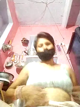 Snapshot of Bhavya_Bhan chatting on October 2025 05:54:02 PM Bhavya Bhan online show from October 2025 05:54:02 PM