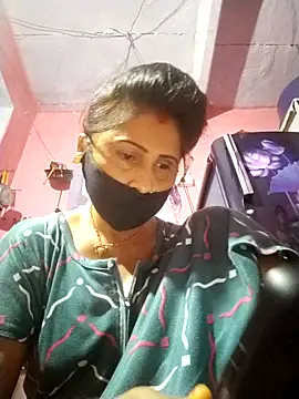 Snapshot of Bhavya_Bhan chatting on October 2025 12:24:01 AM Bhavya Bhan online show from October 2025 12:24:01 AM