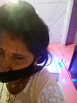 Snapshot of Bhavya_Bhan chatting on October 2025 06:52:02 PM Bhavya Bhan online show from October 2025 06:52:02 PM