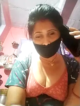 Snapshot of Bhavya_Bhan chatting on November 2025 06:21:01 PM Bhavya Bhan online show from November 2025 06:21:01 PM