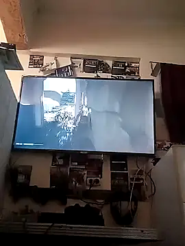 Snapshot of CubanoFull chatting on February 2025 04:33:01 PM CubanoFull online show from February 2025 04:33:01 PM