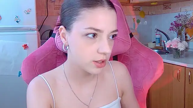 PamBeesly online show from February 2026 09:10:02 AM