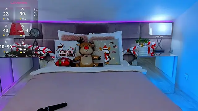 Snapshot of SusanBlair chatting on December 2025 01:31:02 PM SusanBlair online show from December 2025 01:31:02 PM