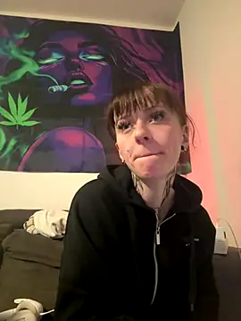 Ciara2004 online show from December 2025 08:14:02 PM