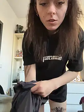 Ciara2004 online show from December 2025 09:26:02 AM