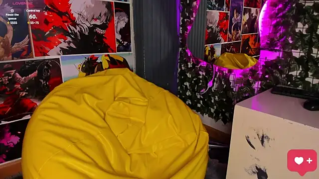 Zoe Cheshire online show from January 2025 08:01:01 AM