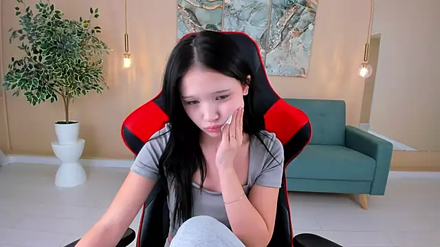 Snapshot of AnneCurtis chatting on March 2025 12:34:01 PM AnneCurtis online show from March 2025 12:34:01 PM