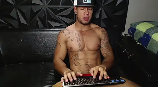 Snapshot of Jacob_Beckett chatting on March 2025 11:49:02 AM Jacob Beckett online show from March 2025 11:49:02 AM