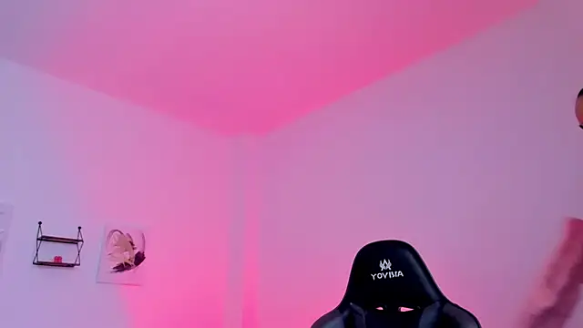 sophierooy22 online show from March 2026 02:54:01 PM