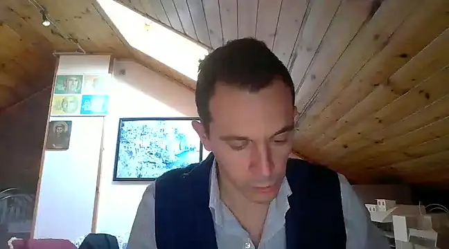 Snapshot of Masterclassyfeet chatting on January 2025 02:53:01 PM Masterclassyfeet online show from January 2025 02:53:01 PM