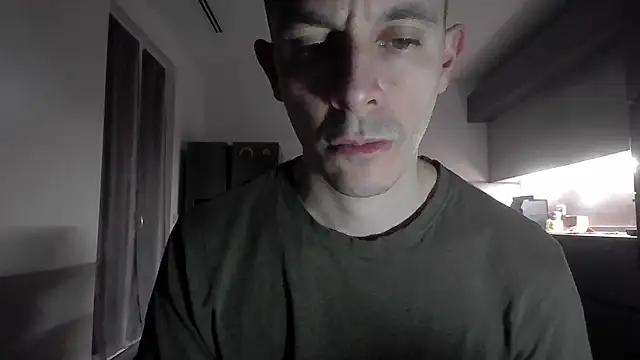 Snapshot of Masterclassyfeet chatting on February 2025 09:04:02 PM Masterclassyfeet online show from February 2025 09:04:02 PM