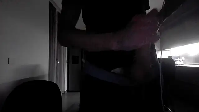 Snapshot of Masterclassyfeet chatting on March 2025 09:58:01 PM Masterclassyfeet online show from March 2025 09:58:01 PM