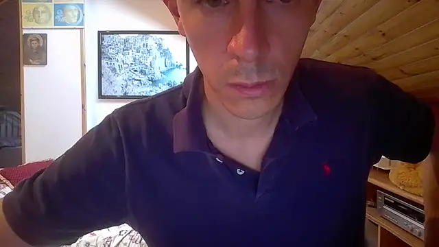 Snapshot of Masterclassyfeet chatting on September 2025 01:57:02 PM Masterclassyfeet online show from September 2025 01:57:02 PM