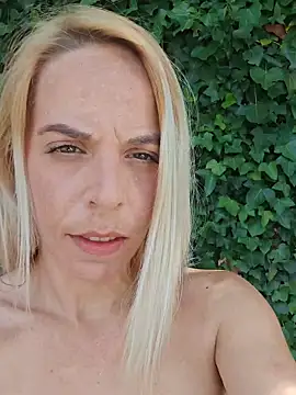 SweetyNinaOff1 online show from May 2026 09:18:02 AM