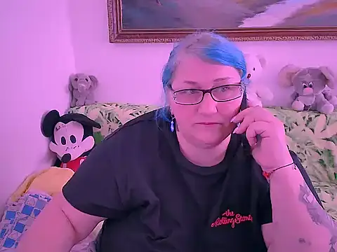 mayamayx online show from October 2025 09:00:01 AM