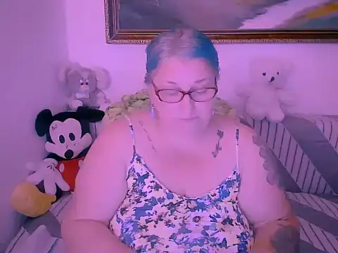 mayamayx online show from November 2025 08:53:01 PM