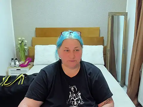 mayamayx online show from July 2026 08:36:01 PM