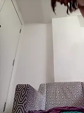 HotHornyEmmaX online show from March 2025 04:11:01 PM